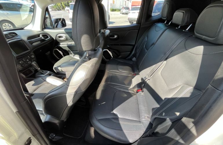 Jeep Renegade 1.8 16V Longitude - Foto #7