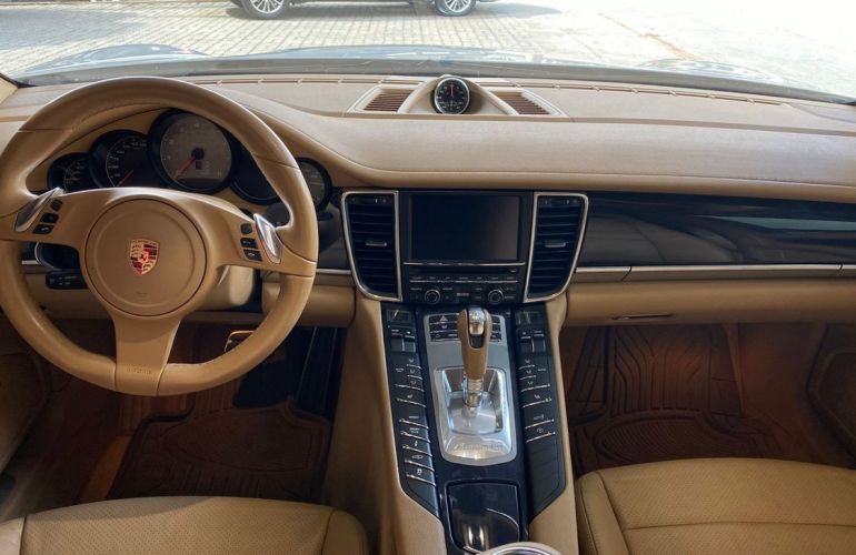 Porsche Panamera 4.8 4s V8 - Foto #4