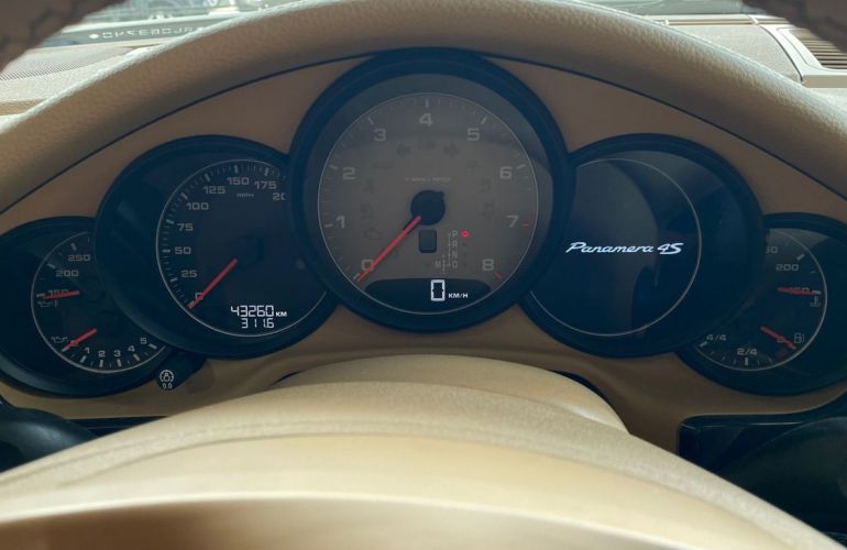 Porsche Panamera 4.8 4s V8 - Foto #5
