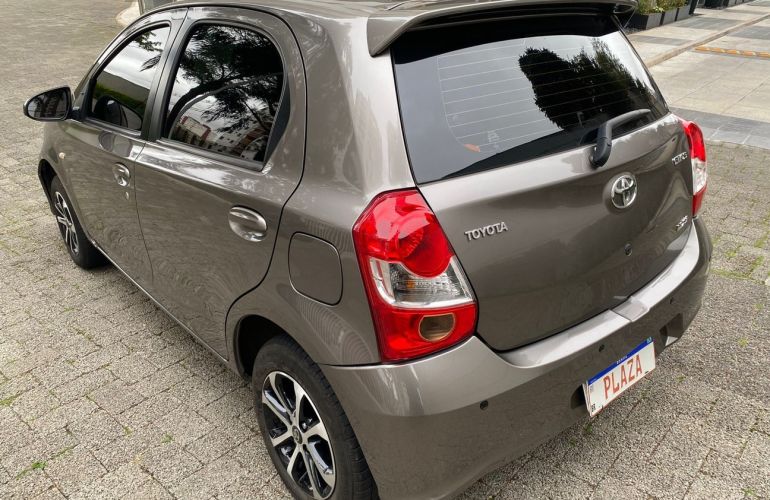 Toyota Etios 1.5 Xs 16v - Foto #8