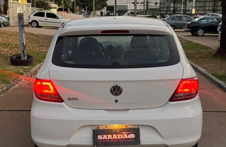Volkswagen Gol 1.0 Mi 8v - Foto #6