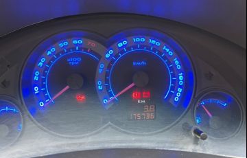 Chevrolet Celta 1.0 MPFi Vhce Life 8v - Foto #9