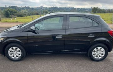 Chevrolet Onix 1.0 MPFi LT 8v - Foto #5