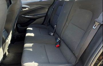 Chevrolet Onix 1.0 Plus Lt - Foto #9
