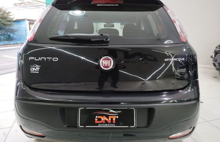 Fiat Punto 1.4 Attractive 8v - Foto #5