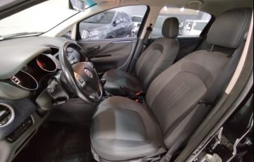 Fiat Punto 1.4 Attractive 8v - Foto #8