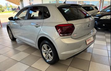 Volkswagen Polo 1.6 MSI (Flex) - Foto #2