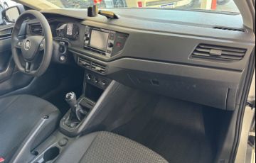 Volkswagen Polo 1.6 MSI (Flex) - Foto #4
