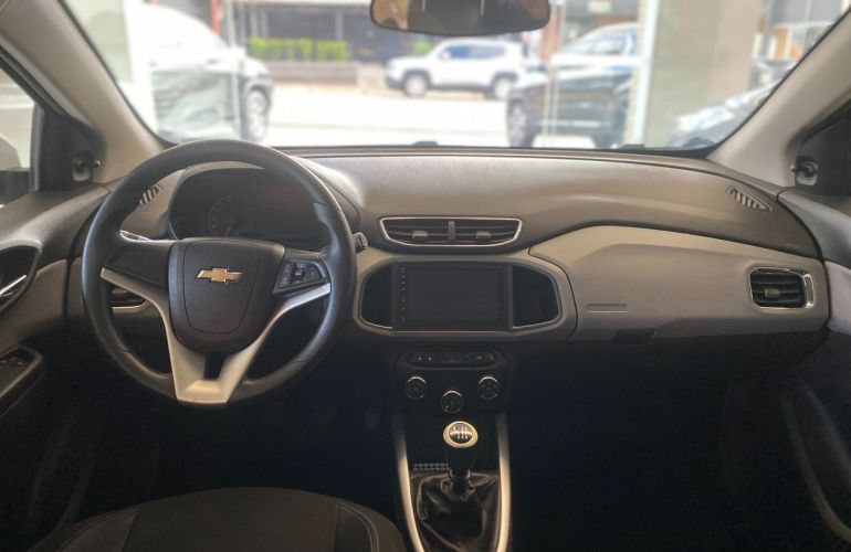 Chevrolet Onix 1.0 MPFi LT 8v - Foto #5