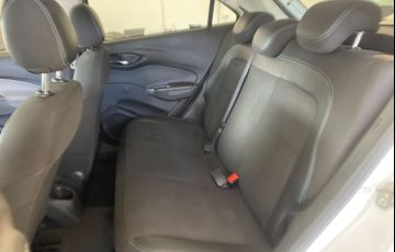 Chevrolet Onix 1.0 MPFi LT 8v - Foto #8