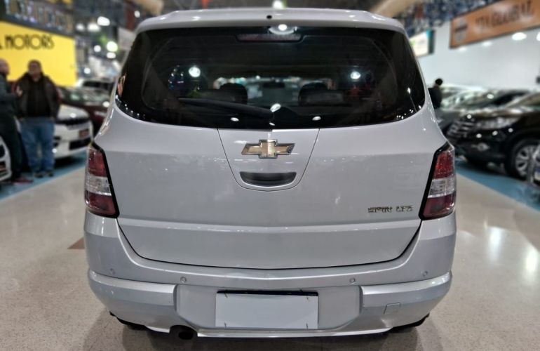 Chevrolet Spin 1.8 LTZ 8v - Foto #5