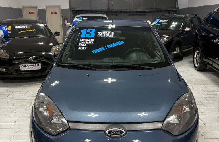 Ford Fiesta Hatch Rocam 1.0 (Flex) - Foto #1