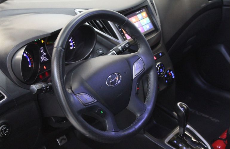 Hyundai Hb20x 1.6 16V Premium - Foto #4