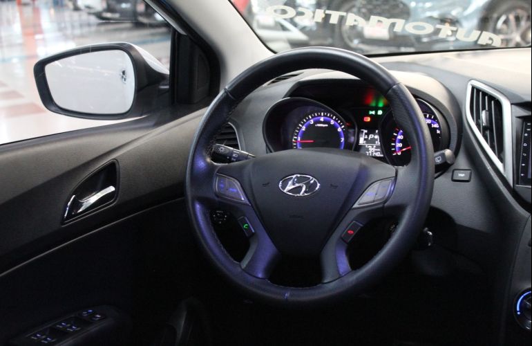 Hyundai Hb20x 1.6 16V Premium - Foto #8