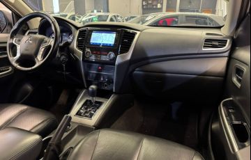 Mitsubishi L200 Triton 2.4 16V Turbo Sport Hpe CD 4x4 - Foto #9