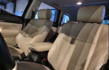 Mitsubishi Outlander 3.0 Gt 4x4 V6 24v - Foto #4
