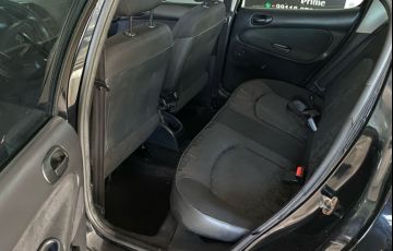 Peugeot 207 1.4 Xr 8v - Foto #10