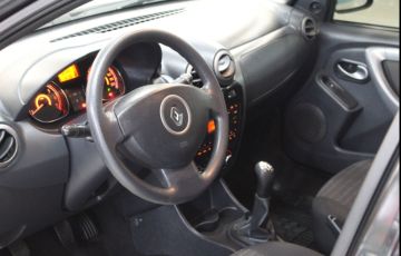 Renault Sandero 1.0 Expression 16v - Foto #3