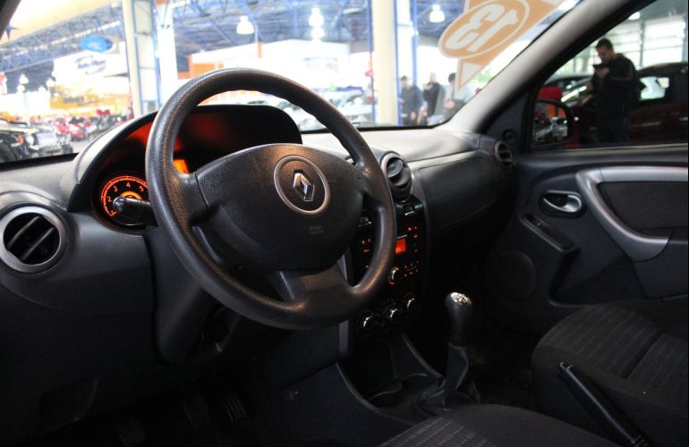 Renault Sandero 1.0 Expression 16v - Foto #4