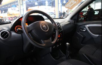 Renault Sandero 1.0 Expression 16v - Foto #4
