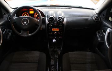 Renault Sandero 1.0 Expression 16v - Foto #8