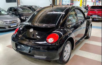 Volkswagen New Beetle 2.0 Mi 8v - Foto #4