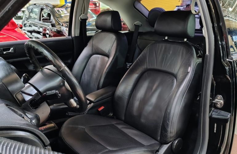 Volkswagen New Beetle 2.0 Mi 8v - Foto #8