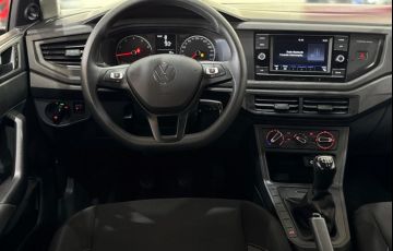 Volkswagen Polo 1.0 Mpi - Foto #9
