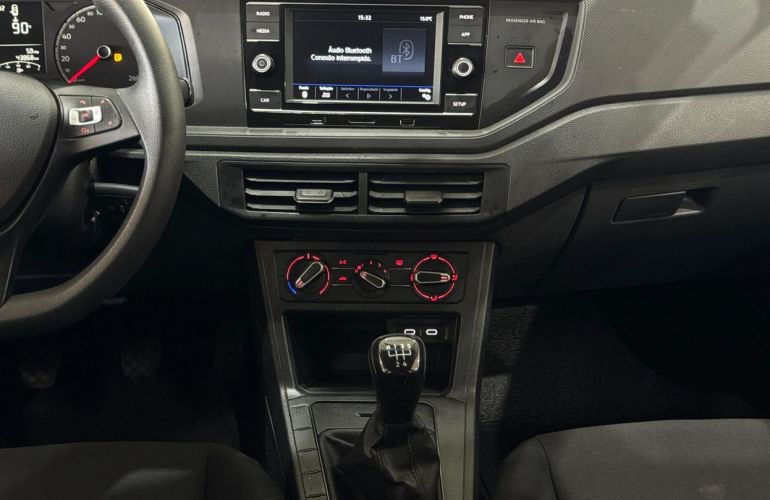 Volkswagen Polo 1.0 Mpi - Foto #10