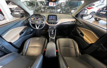 Chevrolet Onix 1.0 Turbo Premier - Foto #6