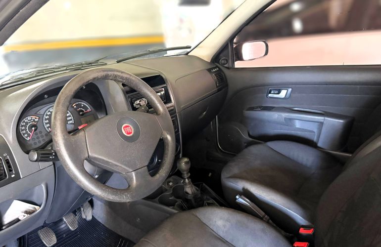 Fiat Strada Working 1.4 (Flex) (Cabine Dupla) - Foto #7