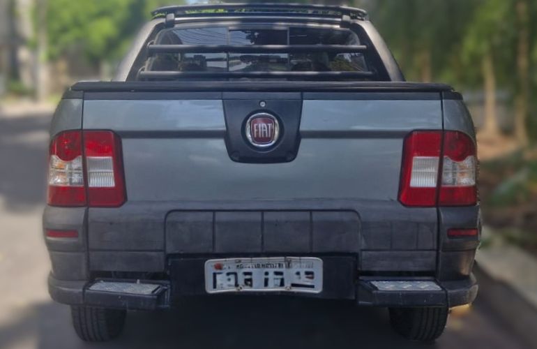 Fiat Strada Working 1.4 (Flex) (Cabine Dupla) - Foto #1