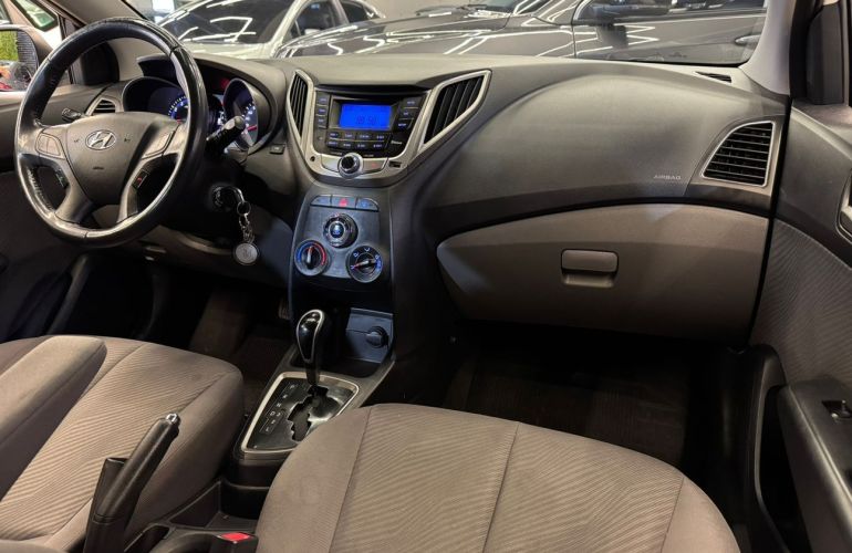Hyundai Hb20 1.6 Premium 16v - Foto #9