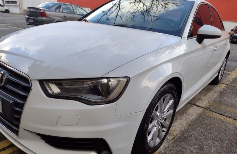 Audi A3 Sedan 1.4 TFSI Attraction S Tronic - Foto #5