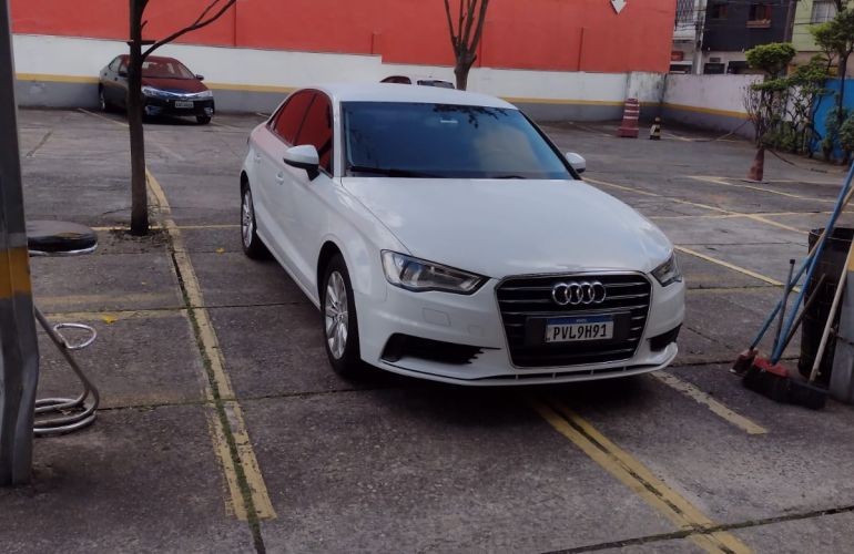 Audi A3 Sedan 1.4 TFSI Attraction S Tronic - Foto #9