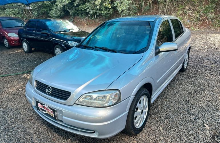 Chevrolet Astra Sedan GL 1.8 MPFi - Foto #1