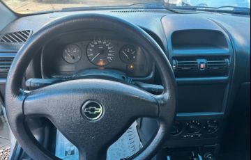 Chevrolet Astra Sedan GL 1.8 MPFi - Foto #7