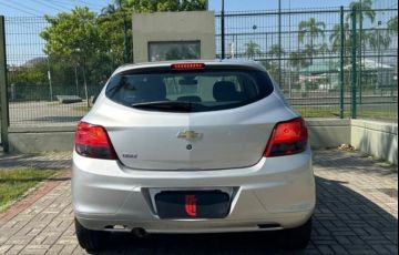 Chevrolet Onix 1.0 MPFi Joy 8V Flex 4p Manual - Foto #5