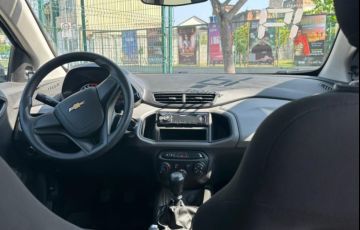 Chevrolet Onix 1.0 MPFi Joy 8V Flex 4p Manual - Foto #8