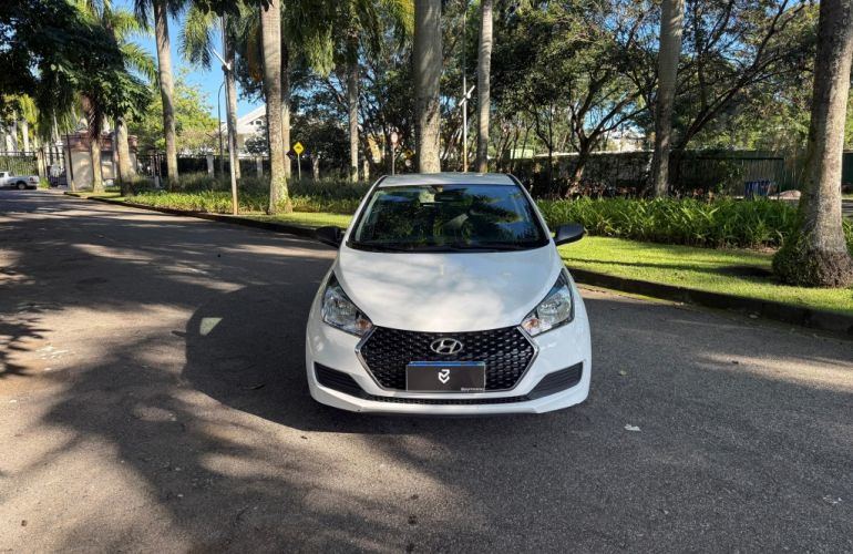 Hyundai Hb20 1.0 Unique 12v Flex 4p Manual - Foto #2