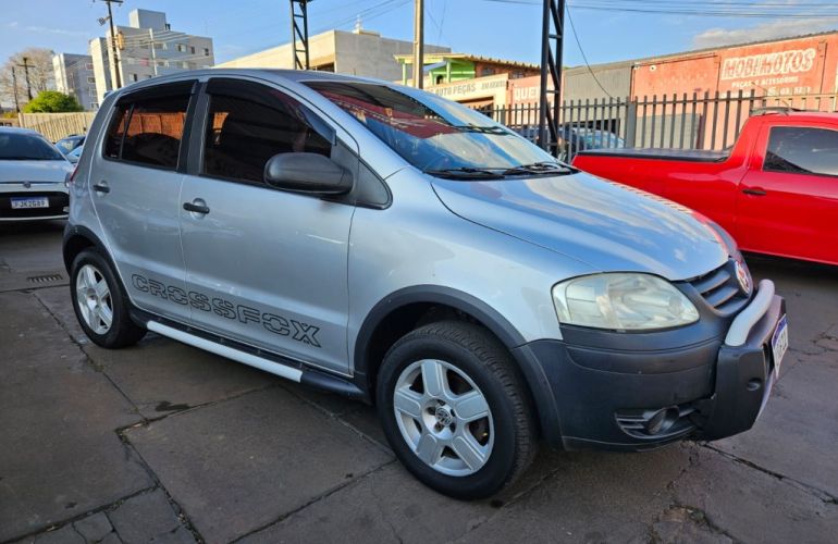 Volkswagen CrossFox 1.6 (Flex) - Foto #2