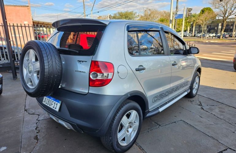 Volkswagen CrossFox 1.6 (Flex) - Foto #9