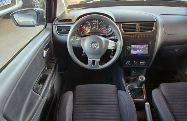 Volkswagen CrossFox 1.6 (Flex) - Foto #2