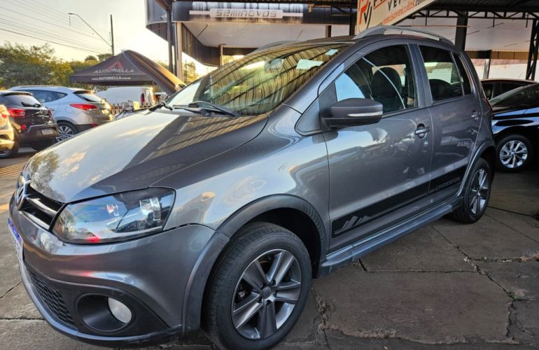 Volkswagen CrossFox 1.6 (Flex) - Foto #9