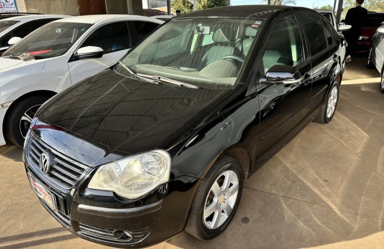 Volkswagen Polo 1.6 - Foto #1
