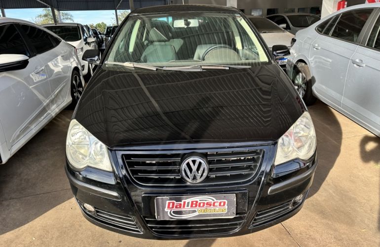 Volkswagen Polo 1.6 - Foto #2
