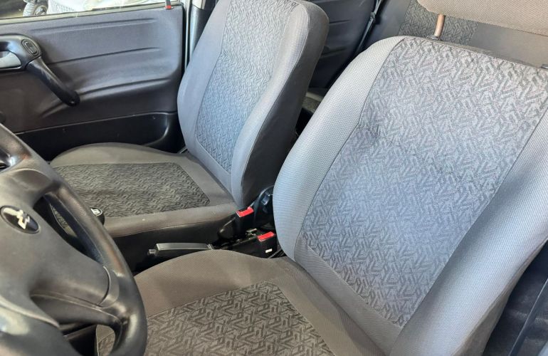 Chevrolet Classic 1.0 MPFi Spirit 8V Flex 4p Manual - Foto #7
