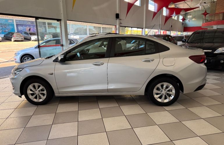 Chevrolet Onix Plus 1.0 Turbo LT (Aut) - Foto #2