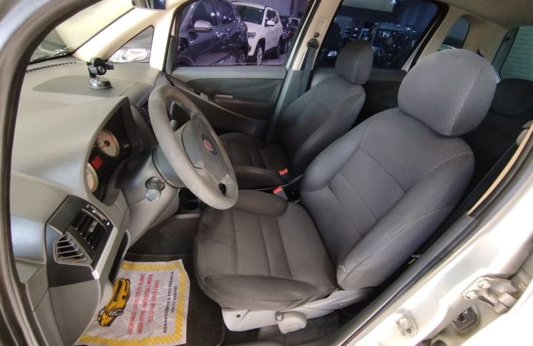 Fiat Idea 1.4 MPi Elx 8v - Foto #9