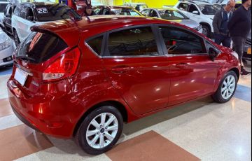 Ford Fiesta 1.6 SE Hatch 16v - Foto #4